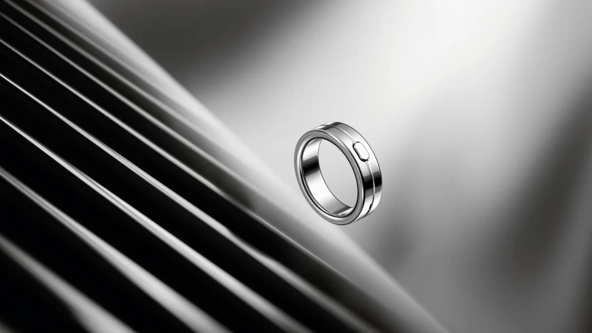 A new ring form factor enters the meeting note-taking device space